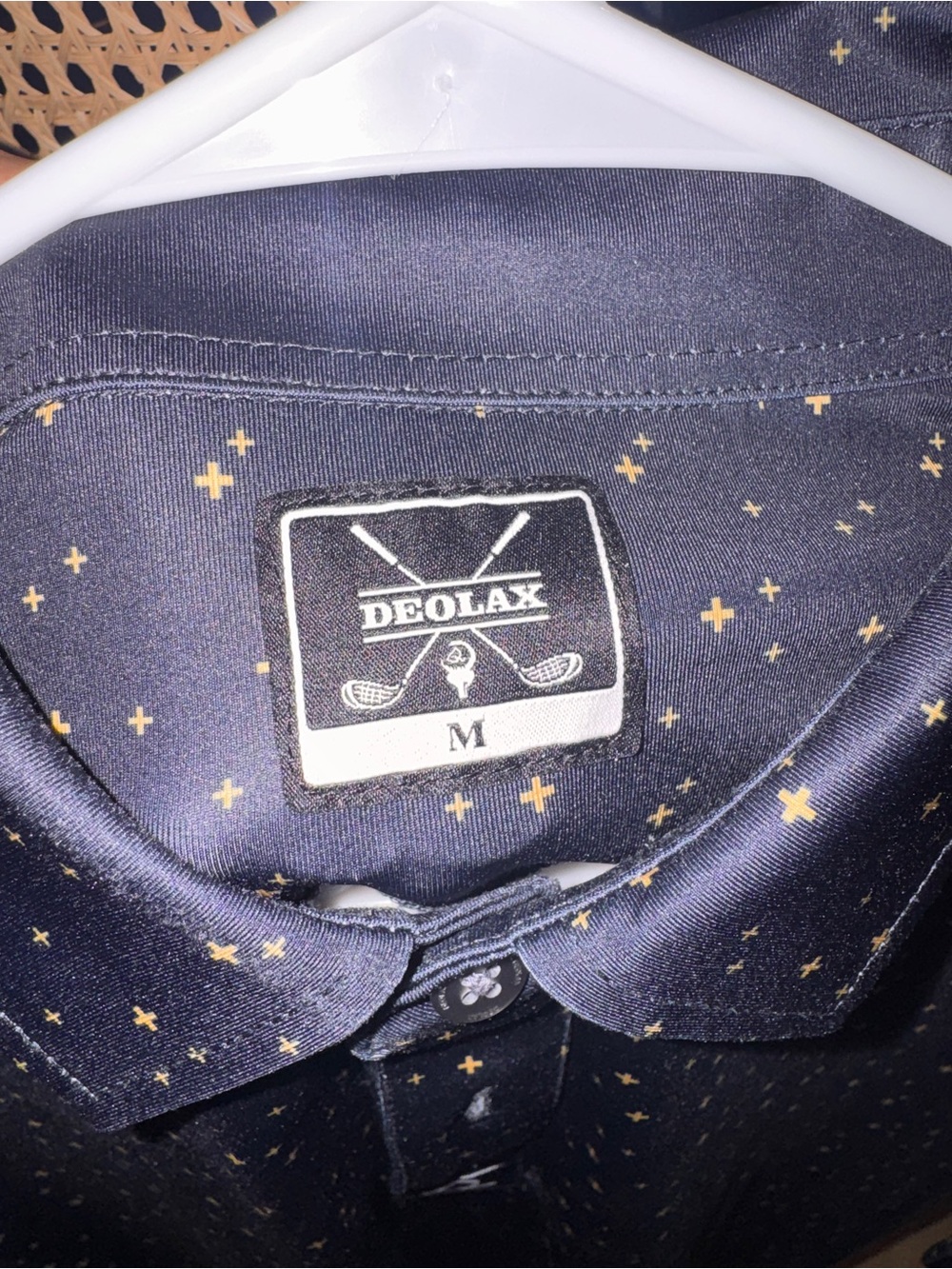 Two Short-Sleeve Golf Polos - Deolax and Back Pin both Medium - Picture 9 of 9
